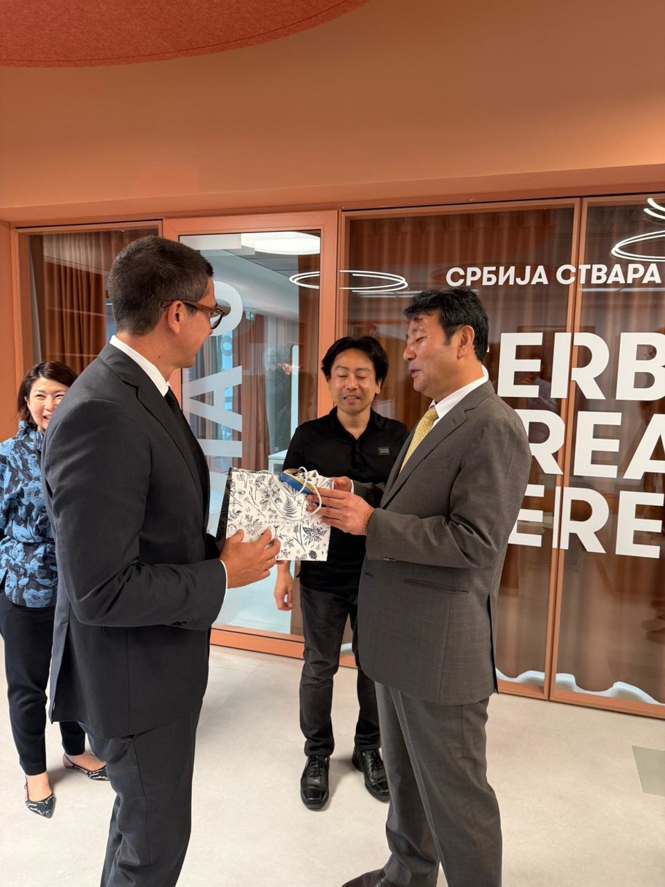 Onlaynda ochiq havoda jinsiy aloqada bolgan etuk ruslarni tomosha qiling Jinsiy aloqa